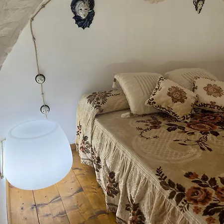 La Bianca Dimora بيت للعطل